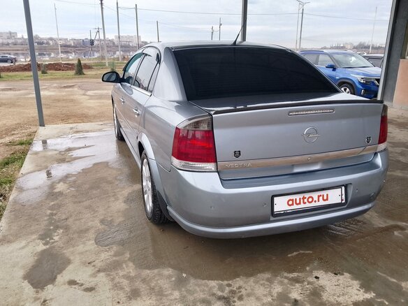 2007 Opel Vectra C Рестайлинг, серебристый, 600000 рублей - вид 3