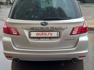2010 Subaru Exiga, серебристый, 1450000 рублей, вид 1