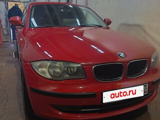 2010 BMW 1 серии 118i I (E81/E82/E87/E88) Рестайлинг, красный, 680000 рублей, вид 2