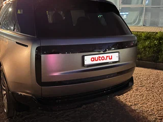 2024 Land Rover Range Rover P400 MHEV Long V, чёрный, 17000000 рублей, вид 4