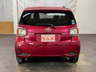 2019 Toyota Passo III, красный, 730000 рублей, вид 4