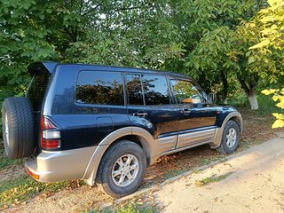 2002 Mitsubishi Pajero III Рестайлинг, синий, 870000 рублей, вид 3