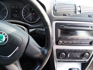 2012 Skoda Octavia II (A5) Рестайлинг, бежевый, 850000 рублей, вид 5