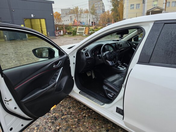 2013 Mazda 6 III (GJ), белый, 1350000 рублей - вид 9
