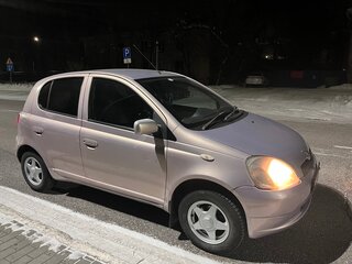 2001 Toyota Vitz I (P10), розовый, 375000 рублей, вид 4