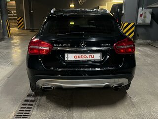 2014 Mercedes-Benz GLA 250 I (X156), чёрный, 1500000 рублей, вид 3
