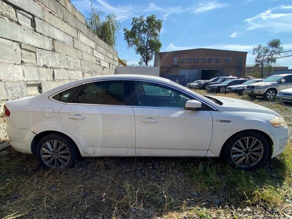 2010 Ford Mondeo IV, белый, 650000 рублей - вид 2