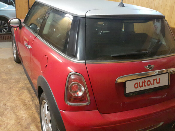 2011 Mini Hatch One II (R56) Рестайлинг, красный, 890000 рублей - вид 6