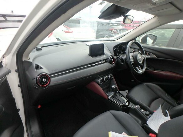 2017 Mazda CX-3 I, белый, 1250000 рублей - вид 10