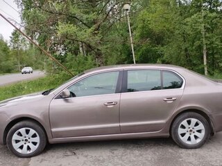 2011 Skoda Superb II, бежевый, 755000 рублей, вид 4