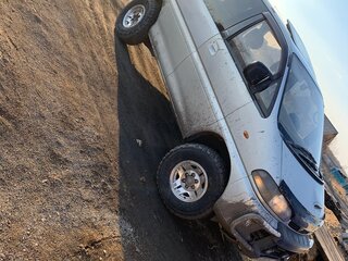 1995 Mitsubishi Delica IV, серый, 950000 рублей, вид 5