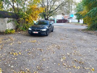 2017 BMW 5 серии 520d xDrive VII (G30/G31/G38), чёрный, 2700000 рублей, вид 5
