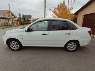 2020 Lada (ВАЗ) Granta I Рестайлинг, белый, 480000 рублей, вид 4