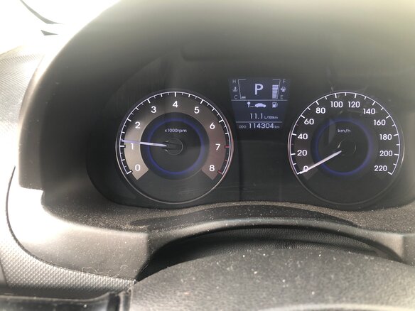 2013 Hyundai Solaris I, серебристый, 600000 рублей - вид 6