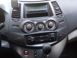 2007 Mitsubishi Grandis I, бежевый, 650000 рублей, вид 5