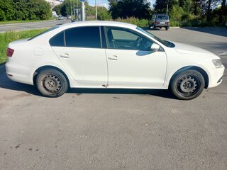 2014 Volkswagen Jetta VI, белый, 750000 рублей, вид 3