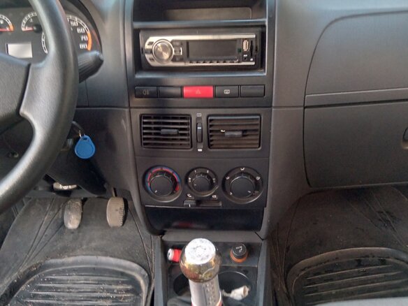 2008 Fiat Albea I Рестайлинг, серый, 250000 рублей - вид 5