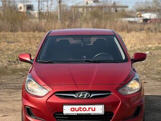 2011 Hyundai Solaris I, красный, 750000 рублей, вид 2