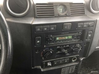 2009 Land Rover Defender Base Utility 110 I Рестайлинг, чёрный, 2220000 рублей, вид 3