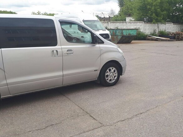 2008 Hyundai H-1 II, серебристый