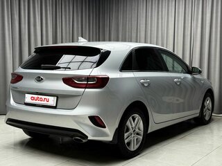 2021 Kia Ceed III, серебристый, 1759000 рублей, вид 4