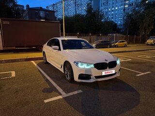 2019 BMW 5 серии 520d xDrive VII (G30/G31/G38), белый, 3950000 рублей, вид 2