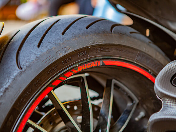 2012 Ducati Diavel, чёрный, 976406 рублей - вид 4