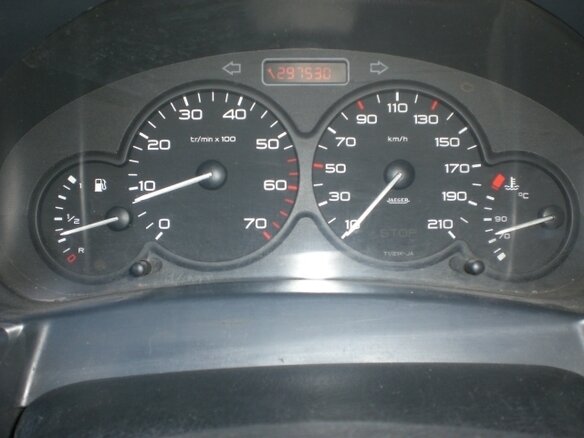 2011 Peugeot Partner, белый, 345000 рублей - вид 10