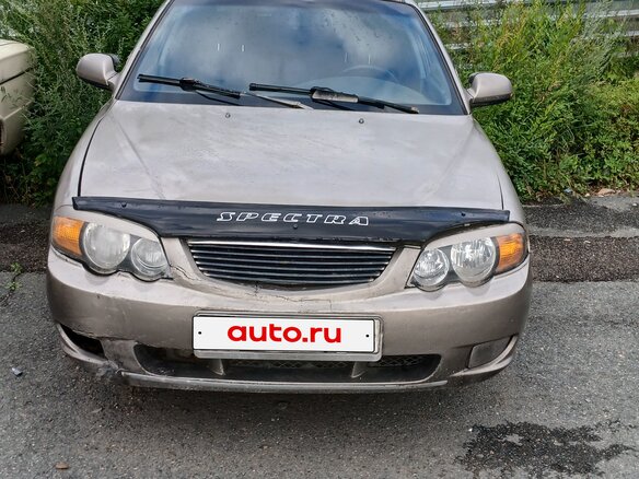 2004 Kia Shuma II, бежевый, 170000 рублей - вид 1