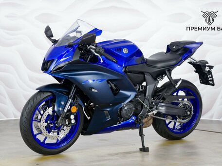 2023 Yamaha YZF-R7, синий, 899000 рублей, вид 3