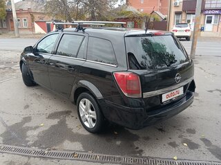 2010 Opel Astra H Рестайлинг, чёрный, 699000 рублей, вид 4