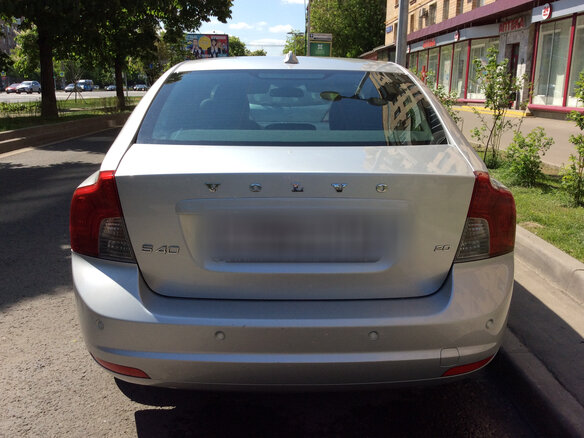 2012 Volvo S40 II Рестайлинг, серебристый - вид 4