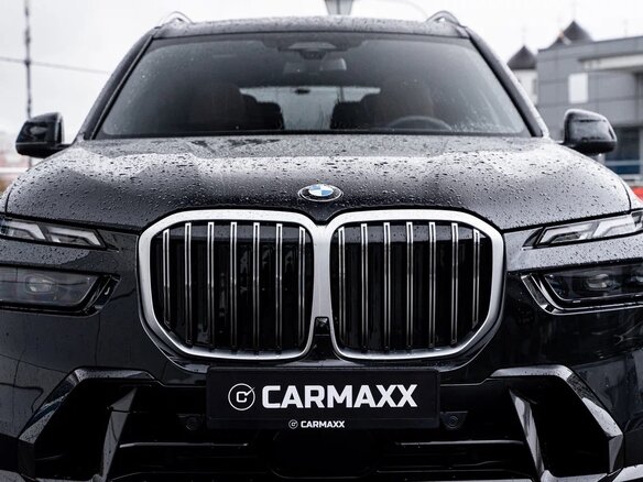 2024 BMW X7 40i I (G07) Рестайлинг, чёрный, 13890000 рублей - вид 1