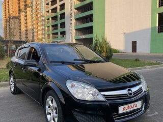 2007 Opel Astra H, чёрный, 690000 рублей, вид 3