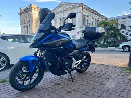 2020 Honda NC 750X, синий, 790000 рублей, вид 2