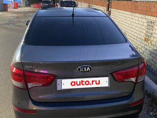 2015 Kia Rio III Рестайлинг, серый, 1130000 рублей, вид 4