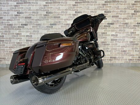 2024 Harley-Davidson CVO Street Glide, красный, 4195000 рублей, вид 5