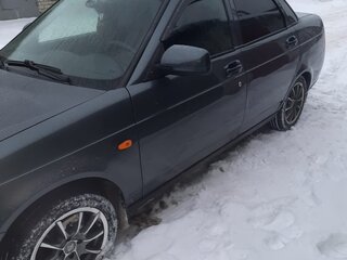 2018 Lada (ВАЗ) Priora I Рестайлинг, серый, 565000 рублей, вид 4