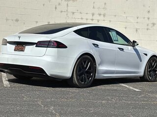 2022 Tesla Model S Long Range I Рестайлинг 2, белый, 7733732 рублей, вид 3