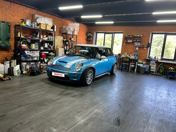 2004 Mini Hatch Cooper S I (R50), синий, 1065000 рублей - вид 5