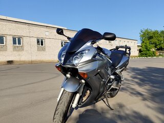 2004 Honda VFR 800, серебристый, 490000 рублей, вид 1
