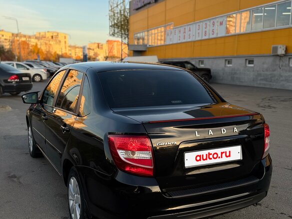 2021 Lada (ВАЗ) Granta I Рестайлинг, чёрный, 655000 рублей - вид 5
