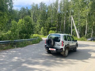2024 Lada (ВАЗ) Niva Travel I, белый, 1150000 рублей, вид 5