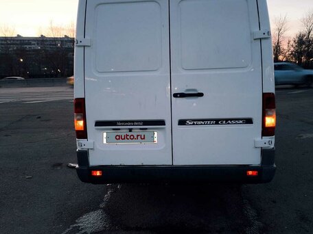 2016 Mercedes-Benz Sprinter Classic, белый, 2000000 рублей, вид 2