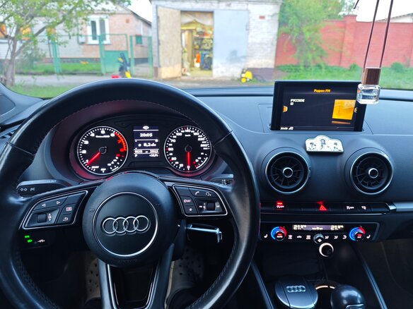 2017 Audi A3 III (8V) Рестайлинг, белый, 1750000 рублей - вид 19