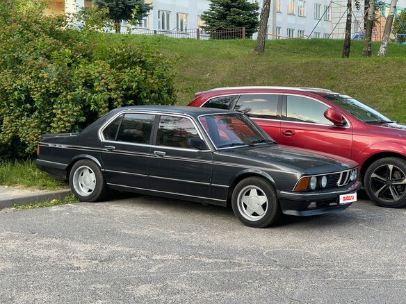 1986 BMW 7 серии 733i 5-speed I (E23), чёрный, 2000000 рублей - вид 18