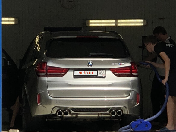 2016 BMW X5 M II (F85), серый - вид 1