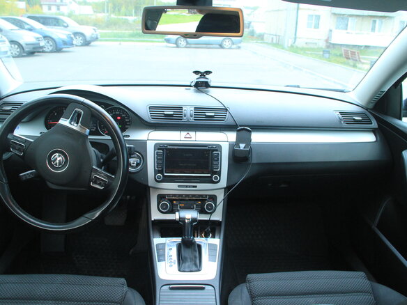 2010 Volkswagen Passat, чёрный - вид 5