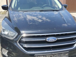 2017 Ford Escape III Рестайлинг, чёрный, 1950000 рублей, вид 1