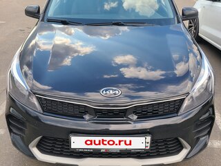 2021 Kia Rio X IV Рестайлинг, чёрный, 1685000 рублей, вид 3